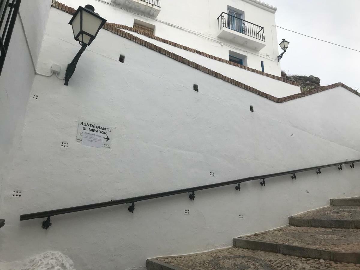 Algarabi Villa Фригиляна Екстериор снимка