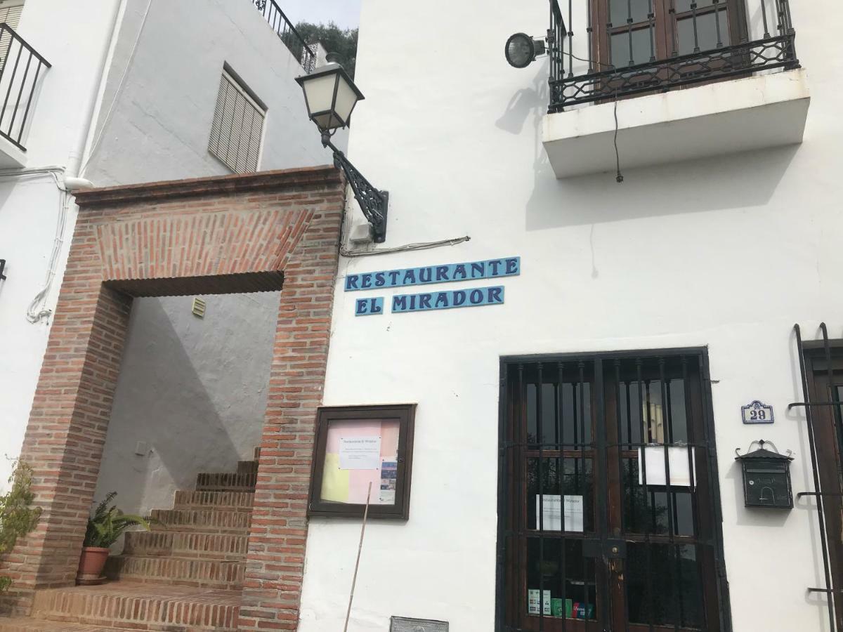 Algarabi Villa Фригиляна Екстериор снимка